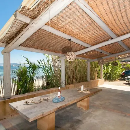 La Bouillabaisse Sleeps 4 Pool Air Con Wifi 쎙뜨호뻬