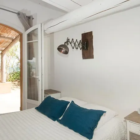 빌라 La Bouillabaisse Sleeps 4 Pool Air Con Wifi